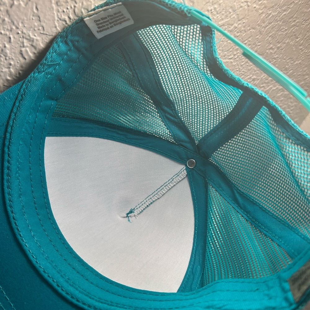 Bass Pro Shops Turquoise Trucker 💙Cap - Picture 3 of 3